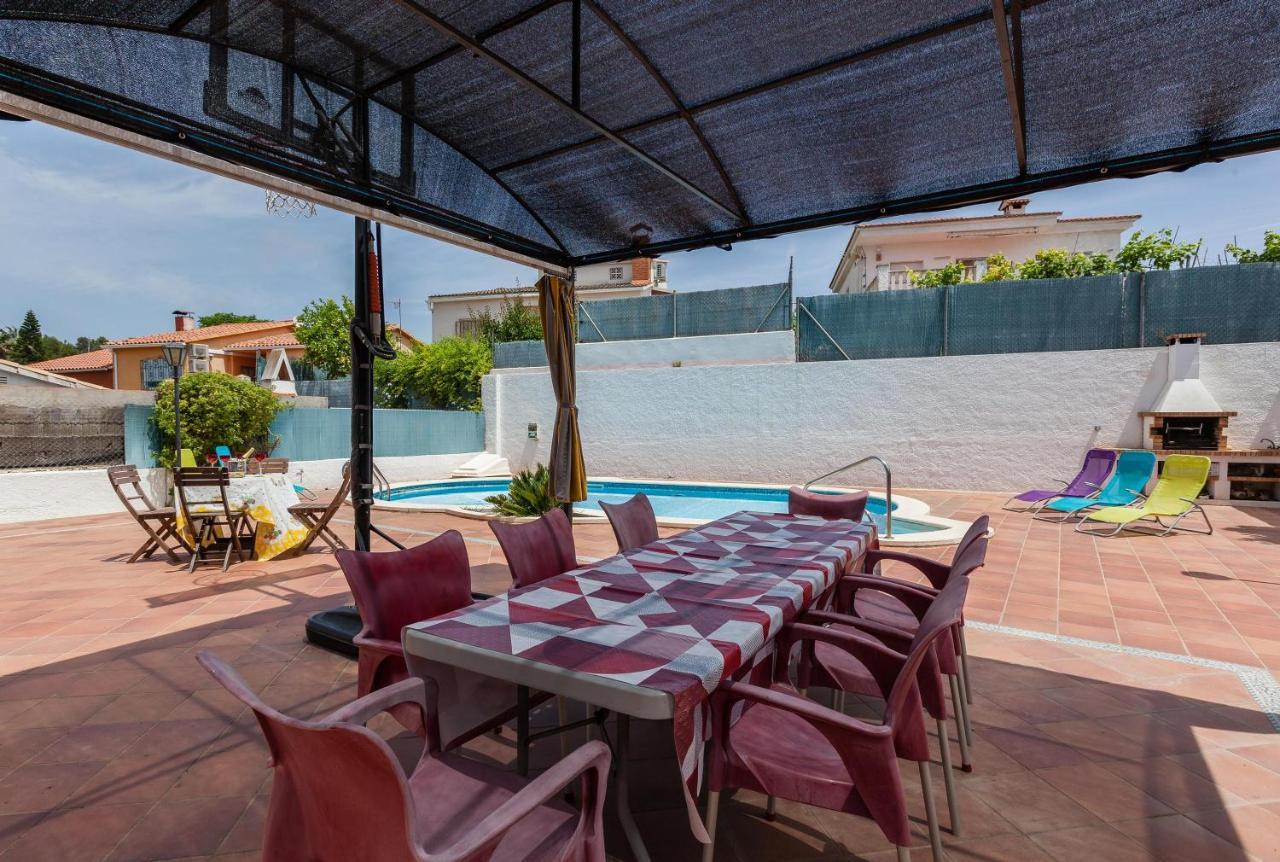 Villa Lilia Vilanova i la Geltrú Εξωτερικό φωτογραφία